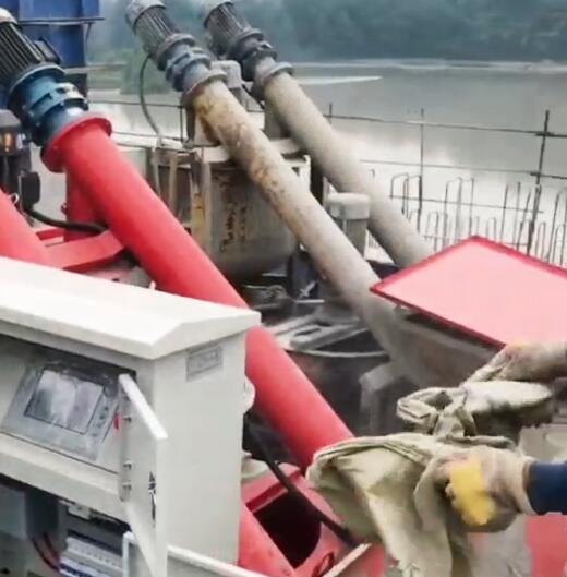 雅安交建路桥智能压浆现场